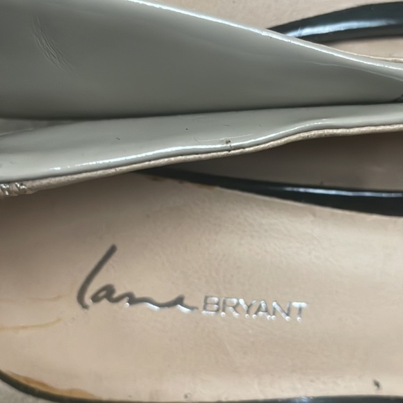 LANE BRYANT Pantene leather 2-tone shoe! - Picture 8 of 8